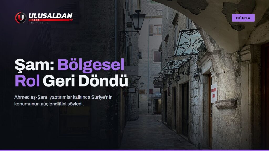Taş kaplı eski şehir sokağı